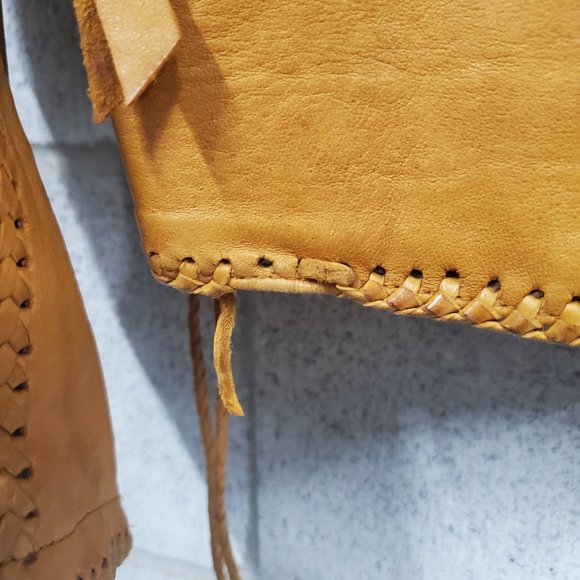 Womens Levi's Custom Genuine Cattle Leather Fits Large - Picture 2 of 13